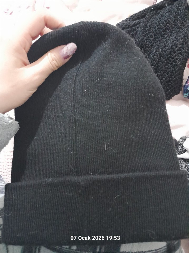 Siyah Örgü Kadın Yün Bere - Görsel 2