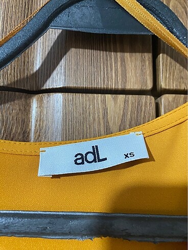 Adil Işık Adl bluz