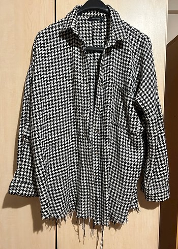 Trendyol marka kazayağı desenli kalın gömlek - Görsel 6