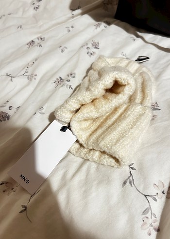 Mango Beyaz Örgü Yün Bere - Görsel 8