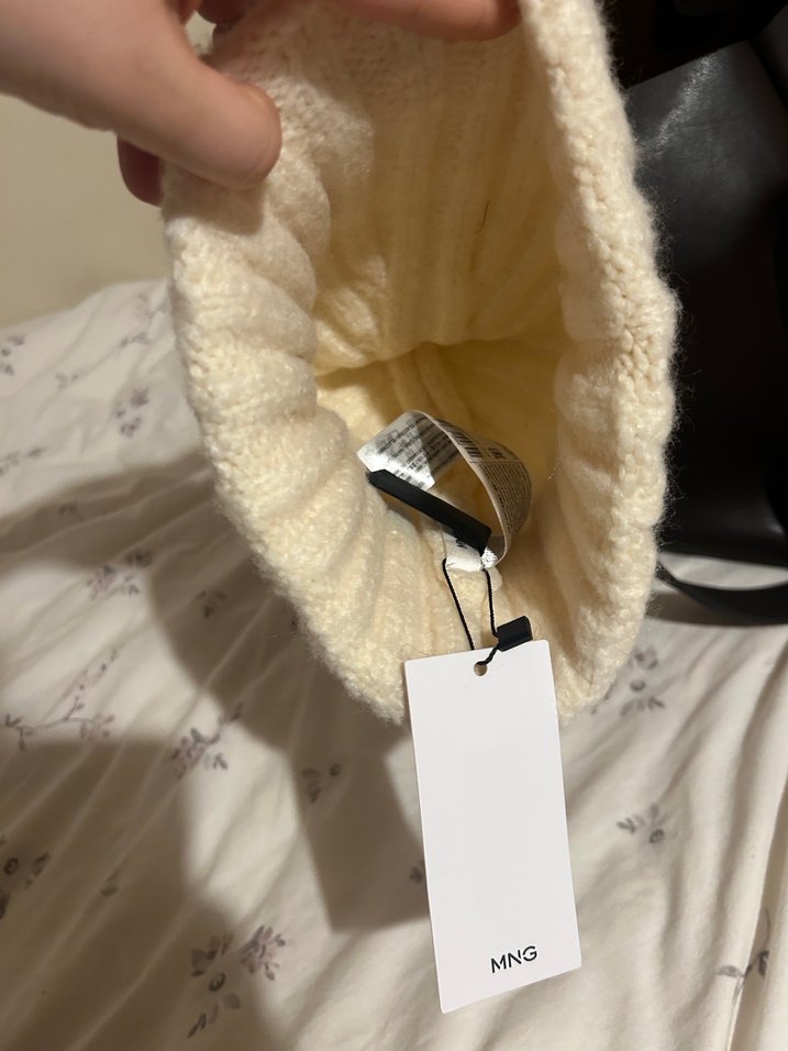 Mango Beyaz Örgü Yün Bere - Görsel 4