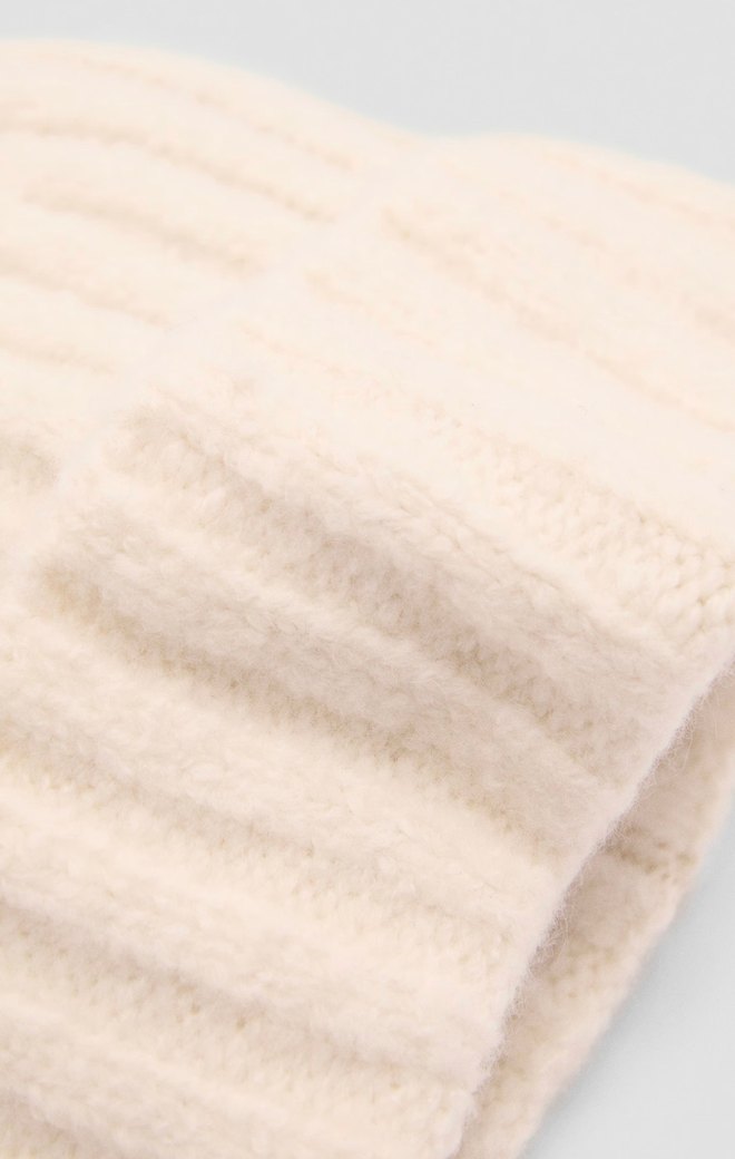 Mango Beyaz Örgü Yün Bere - Görsel 2