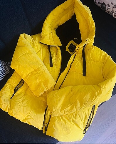 Sarı Anorak