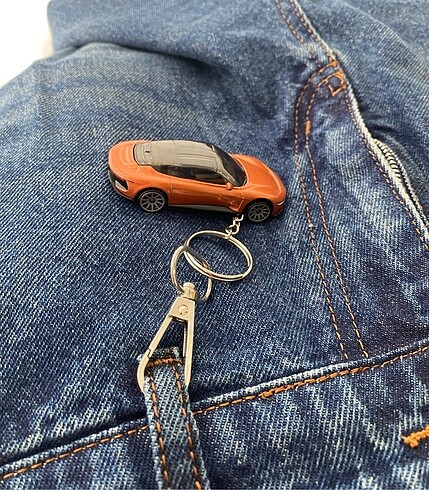 Beden hot wheels anahtarlık