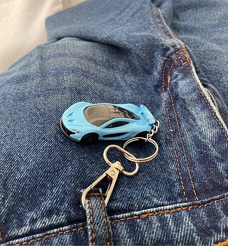 Beden hot wheels anahtarlık