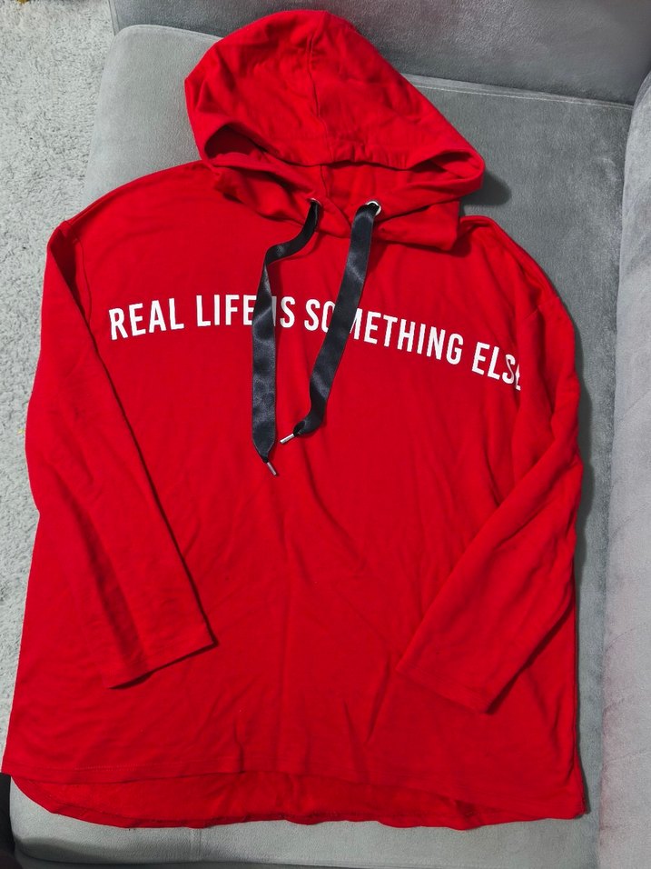 Kemerli Kırmızı Kapüşonlu Kadın Sweatshirt - Görsel 2