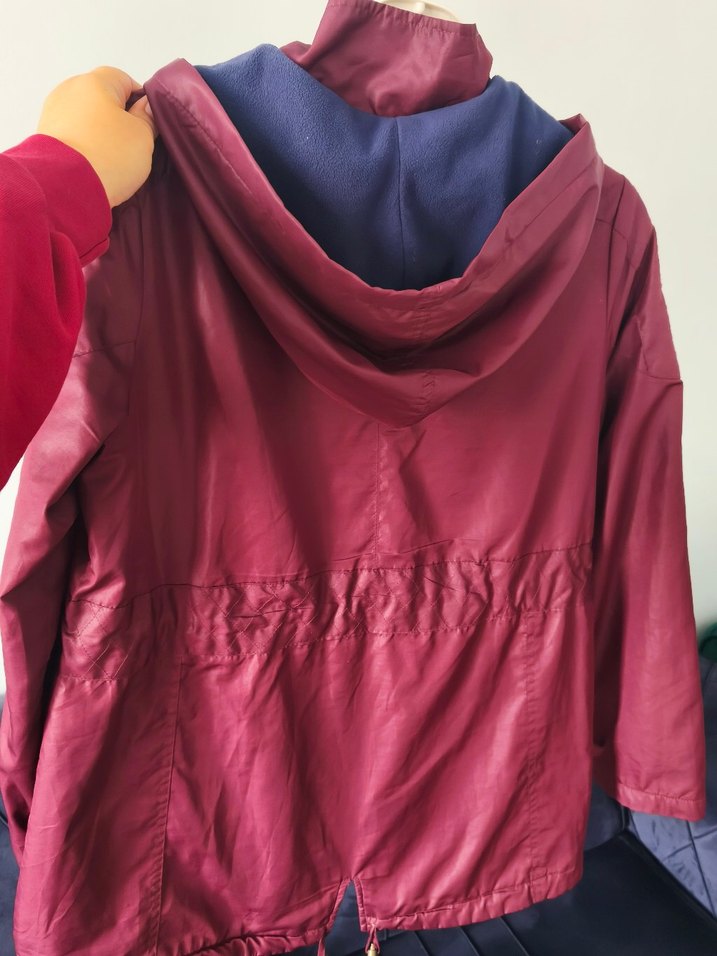 Bordo Kapüşonlu Fermuarlı Kadın Ceket - Görsel 3