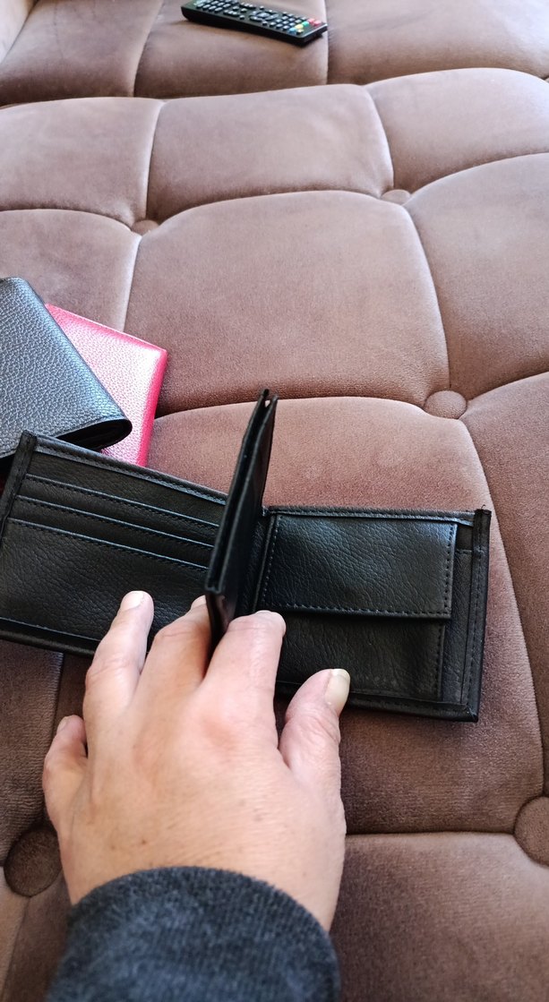 Kinetix Siyah Erkek Cüzdan 2 adet var adet fiyatıdır. - Görsel 3