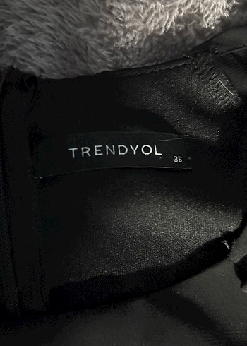 Trendyol & Milla Siyah uzun kollu elbise