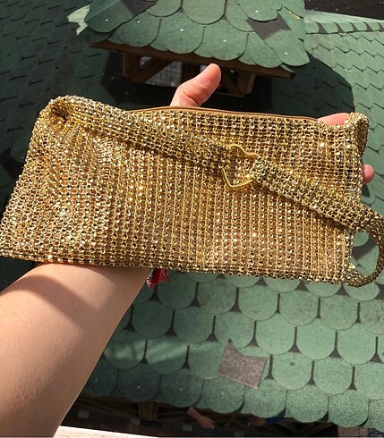 Zara IŞILTILI KALPLİ ÇANTA