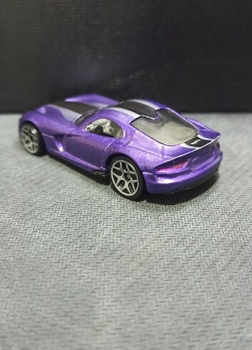  Beden HOTWHEELS - Dodge Viper Srt 2013