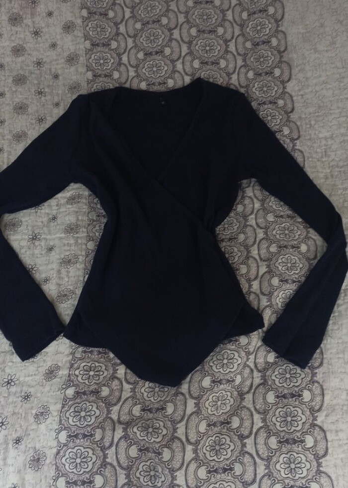 indigo lacivert fitted/vücuda oturan kruvaze yaka uzun bluz - Görsel 2