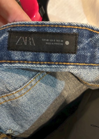 Zara Gevşek Kesim Mini Kot Şort