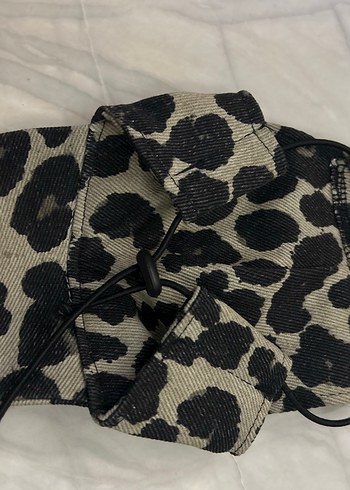 Gri Zebra Desenli köpek şapka - Görsel 2