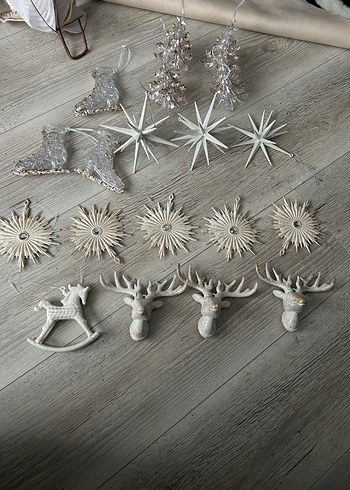 Beyaz ve Gri Yeni Yıl Süsleri Seti - Görsel 2