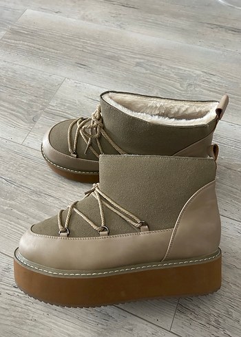 Bej Süet Kadın Kürklü Dolgu Topuk Bot - Görsel 4