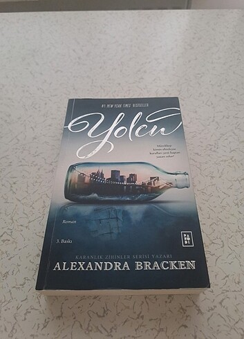 Alexandra bracken yolcu
