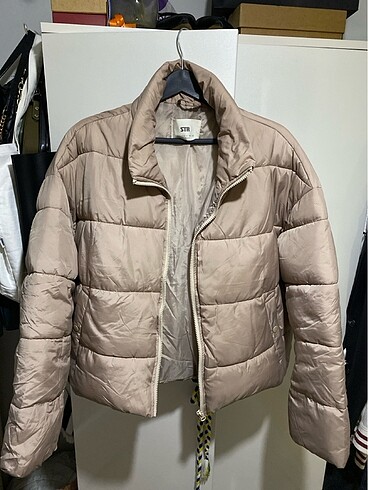 Stradivarius Şişme Mont L-XL