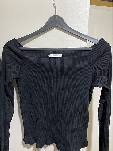 Zara Düşük Omuz Body L