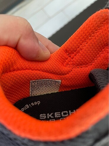 32 Beden Çocuk spor ayakkabı skechers