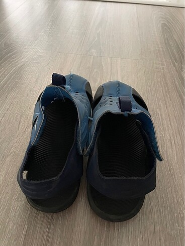 31 Beden Nike sandalet çocuk