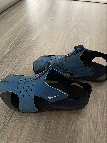 31 Beden mavi Renk Nike sandalet çocuk