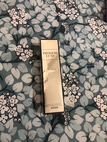 Avon premiere luxe bayan parfüm