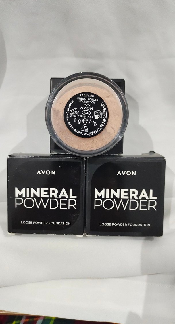 Avon Mineral Gevşek Pudra Fondöten ivory - Görsel 2