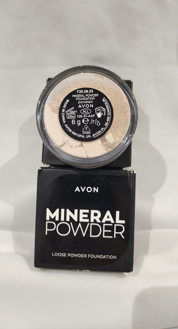 Avon Mineral Toz Pudra Porcelain - Görsel 4