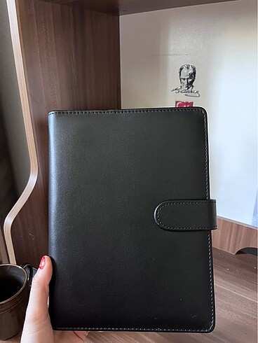 Siyah binder