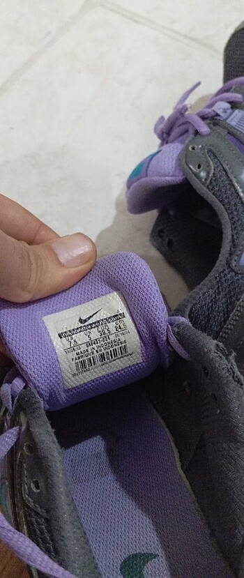 38,5 Beden gri Renk Nike 38.5 no 
