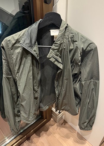 yeşil yağmurluk - Görsel 4