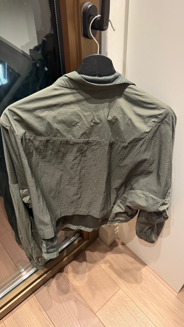 yeşil yağmurluk - Görsel 3