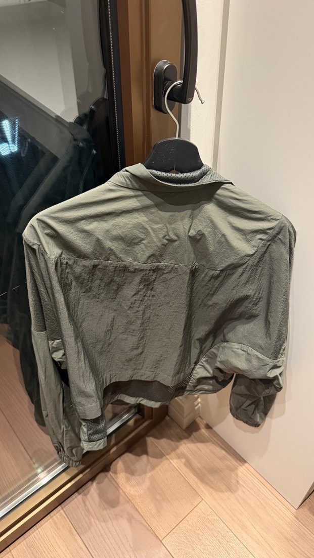 yeşil yağmurluk - Görsel 2