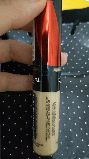  Beden Renk L'Oreal Paris infallible concealer 326 vanilla rengi