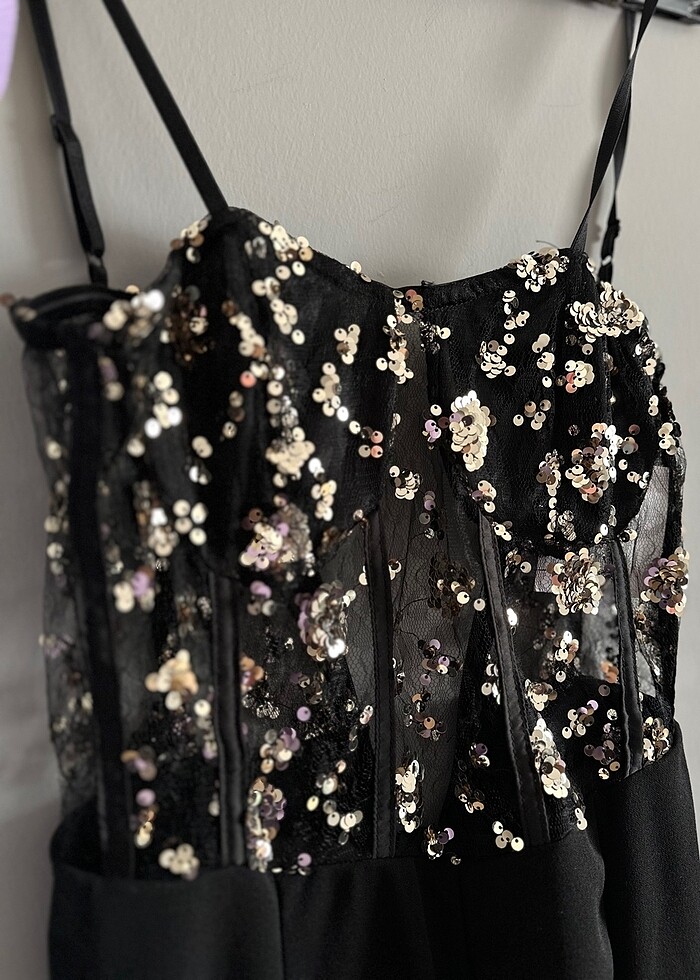 Pullu  payetli tulum - Görsel 3