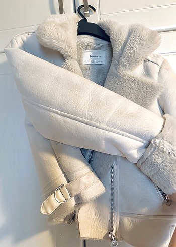 Beyaz Süet Kürklü Kadın Ceket - Görsel 3