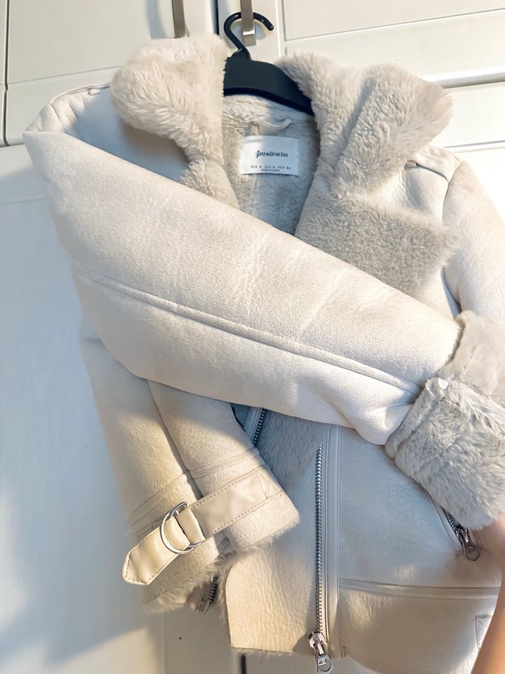 Beyaz Süet Kürklü Kadın Ceket - Görsel 3