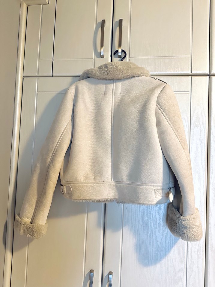 Beyaz Süet Kürklü Kadın Ceket - Görsel 5