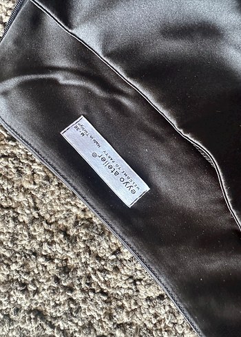 Saten Siyah Bol Kesim Midi Kadın Pantolon - Görsel 3