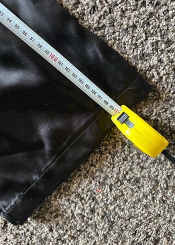 Saten Siyah Bol Kesim Midi Kadın Pantolon - Görsel 5