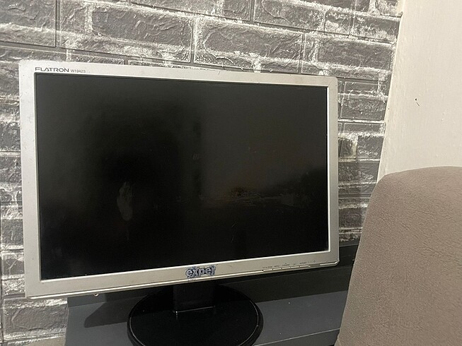 Lg LG flatron w1942s monitör