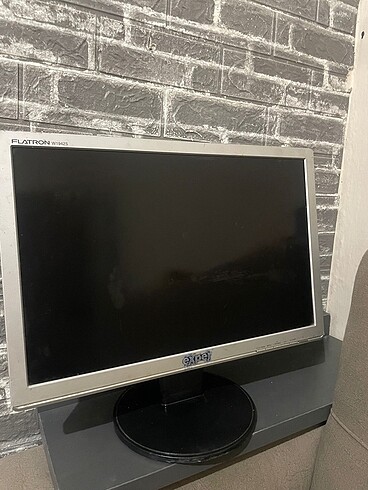 LG flatron w1942s monitör
