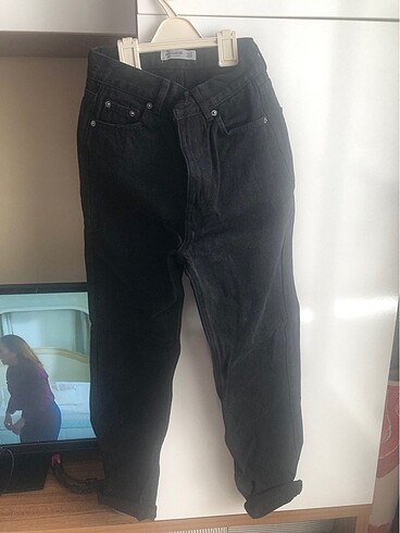 siyah mom jean