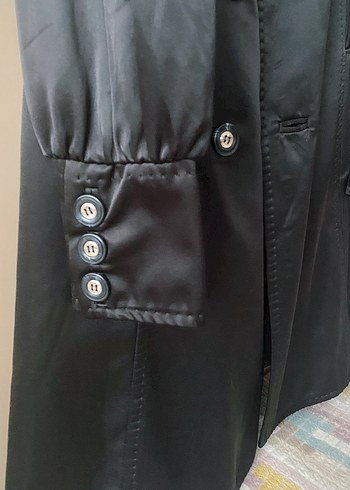 Mango Siyah Saten Parlak Trençkot - Görsel 2