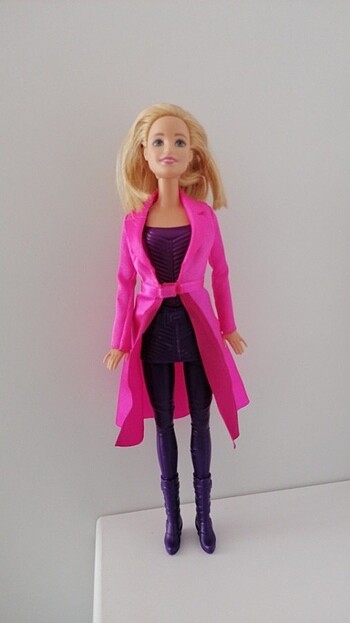 Lisanslı Ajan Barbie Bebek
