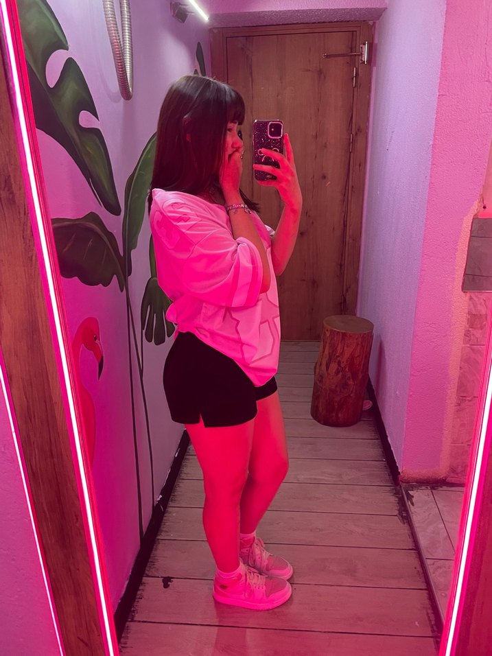 Pembe Oversize Kesim Forma Tişört - Görsel 3