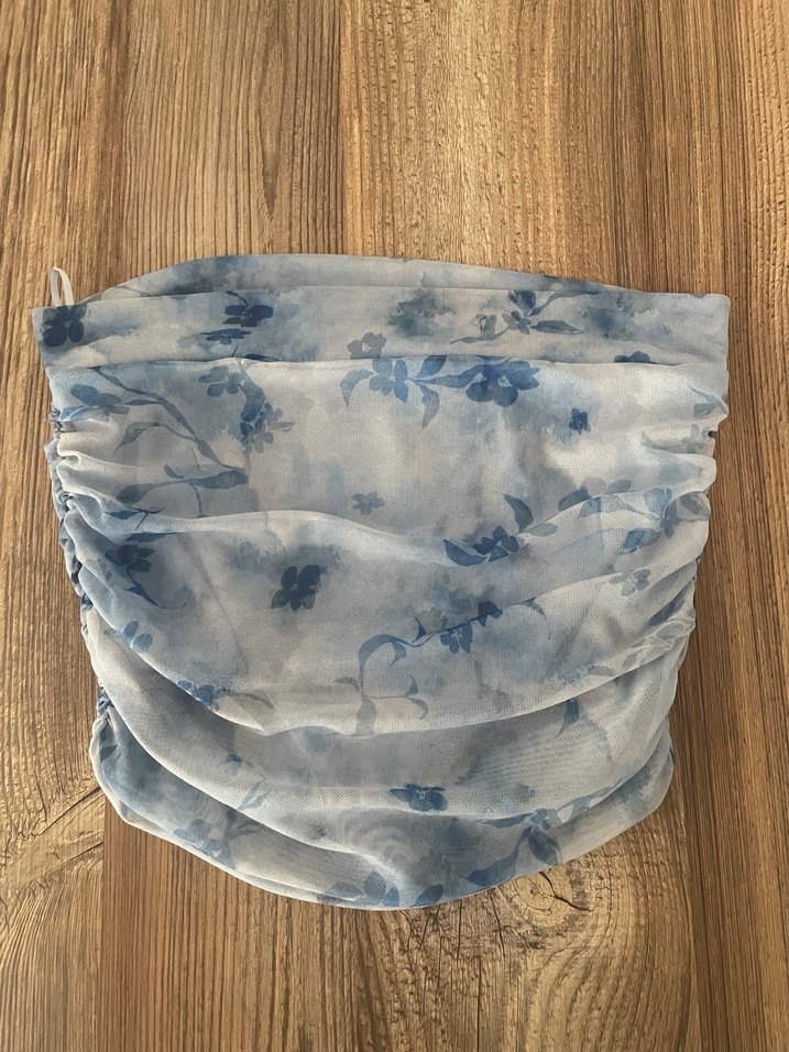 Mavi Çiçek Desenli Straplez crop - Görsel 2