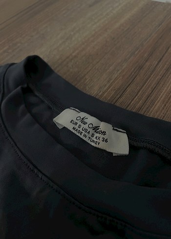 fume uzun kollu parmak geçirmeli body - Görsel 3