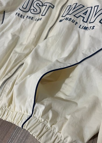 nakışlı bershka bomber ceket - Görsel 2